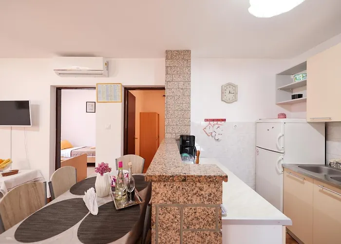 Apartment Danica *