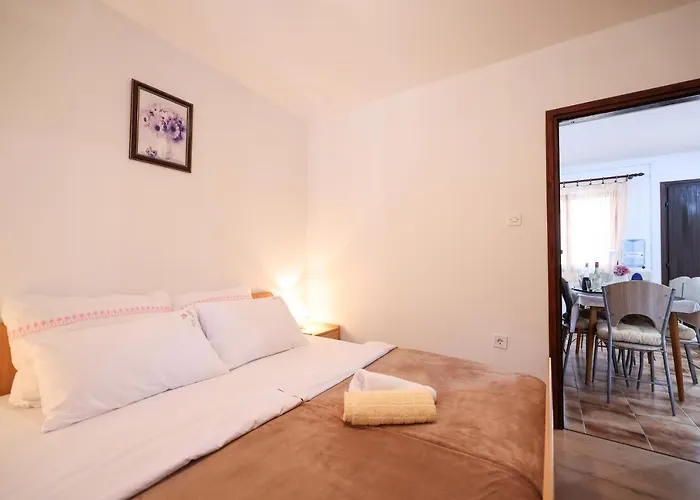 Apartment Danica *
